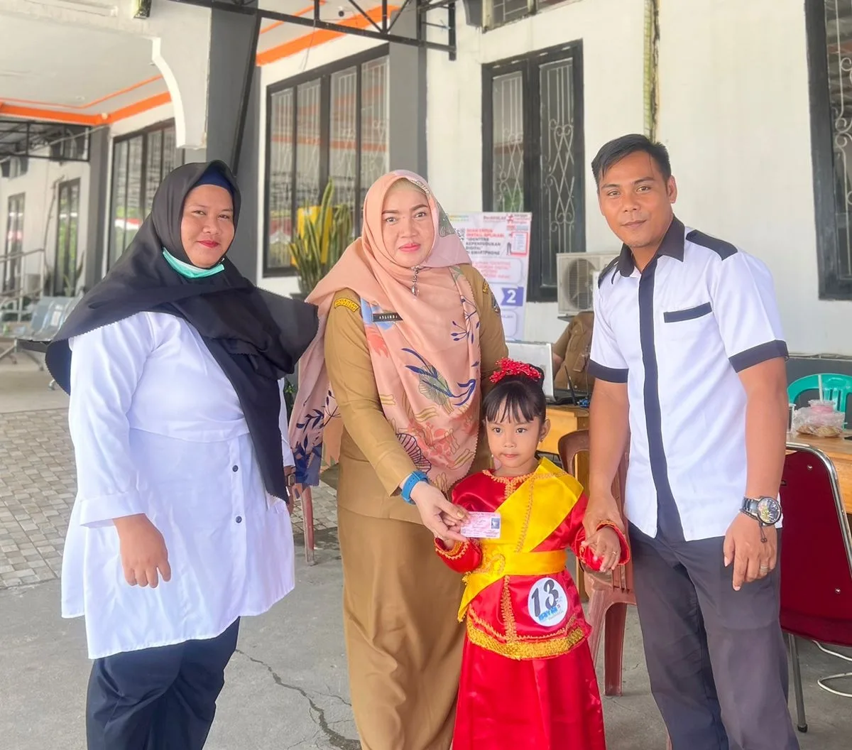 Disdukcapil Kayong Utara Buka Stand Pelayanan Administrasi Kependudukan Di Perhelatan Gebyar Pendidikan