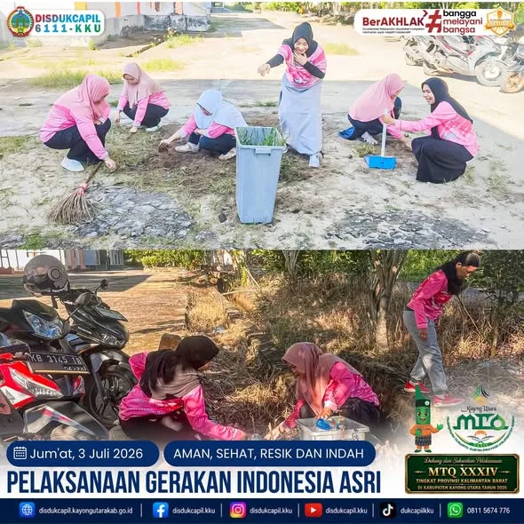 Setiap Jumat, Keluarga Besar Disdukcapil Kayong Utara Bergotong Royong dalam Gerakan Indonesia Asri